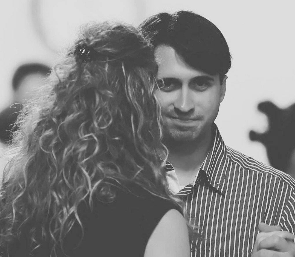 Argentine tango students enjoying a class